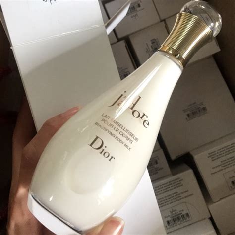 dior lait embellisseur